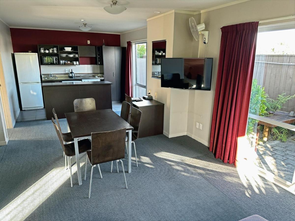 Arena Lodge Palmerston North Exteriér fotografie